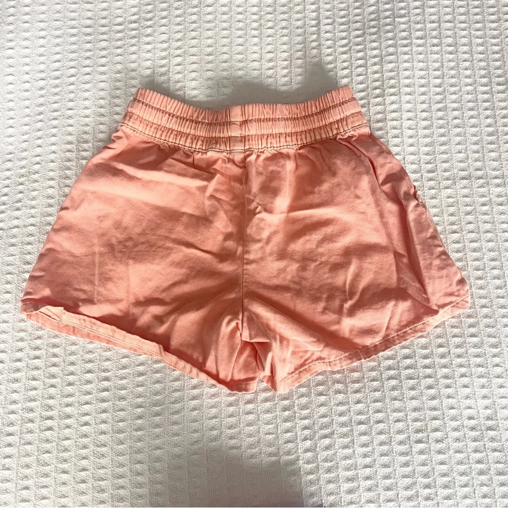 GAP kids garment dyed light orange Shorts size 10